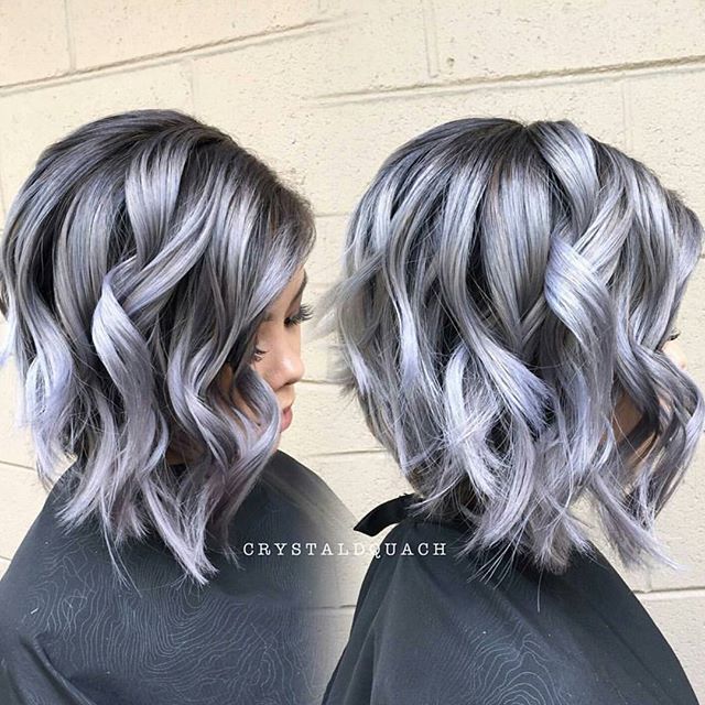Elegan, 5 Variasi Gaya Rambut Warna Abu-Abu