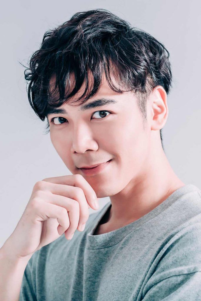 Ganteng Maksimal, 5 Gaya Rambut Two Blocks ala Cowok Korea