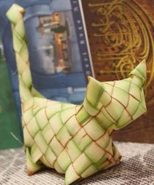 Gak Cuma Jajar Genjang, 10 Bentuk Ketupat yang Unik untuk Lebaran