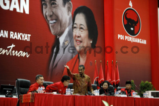 Mantan Ketua KPK: Laporan Jokowi Terhadap Roy Suryo Dkk Bentuk Pembungkaman Kritik