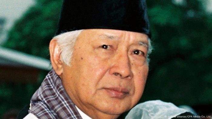 presiden-mau-minta-maaf-ke-pki-membuka-tabir-gelap-sejarah-kita