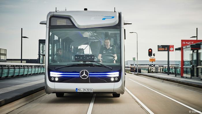 Bus Tanpa Supir buat Kota Masa Depan