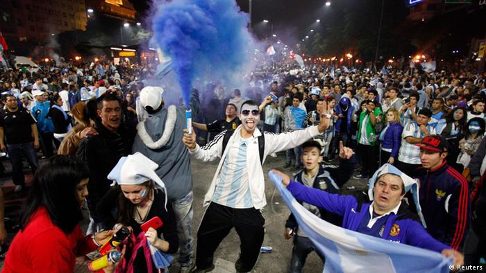 Gagal Juara Dunia, Argentina Dilanda Kerusuhan.