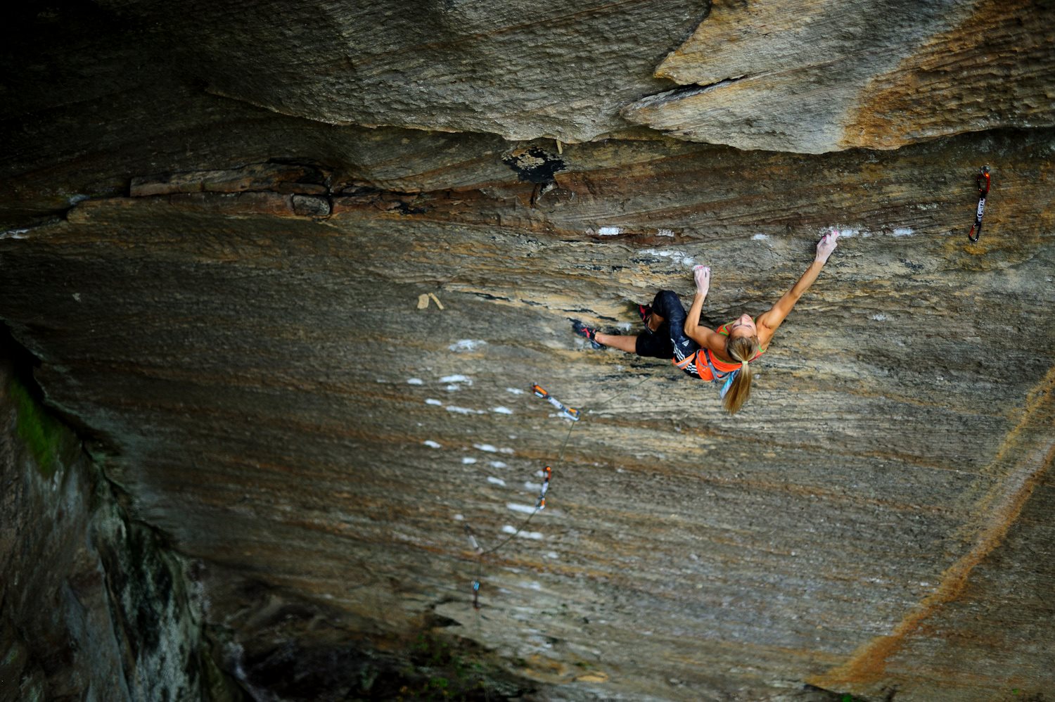 &#91;Sport Climbing&#93; TOP 5 Female Climbers yang cantik - cantik dan berbakat gan :D