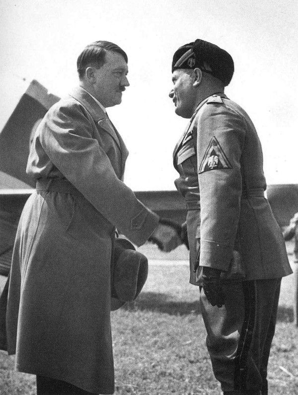 Tokoh Berpengaruh Dunia ; JF. Kennedy, Marilyn Monroe, Albert Einstein & Adolf Hitler