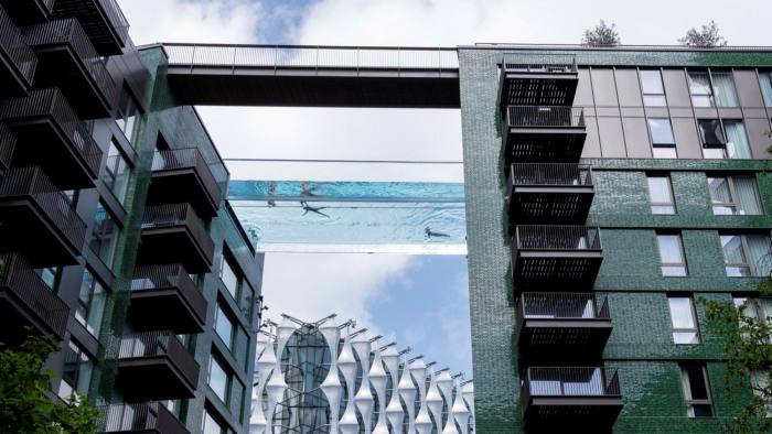 Kolam Renang Terdalam Dunia di Dubai Pecahkan Rekor, Tak Sembarang Turis Bisa Masuk