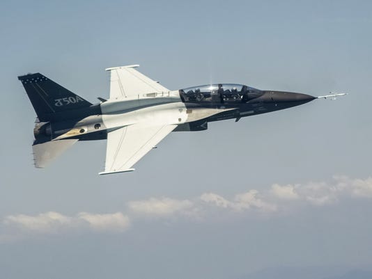 &#91;T-X COMPETITION&#93; Lockheed Martin T-50A terbang Perdana