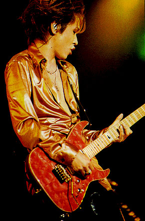Fakta Unik Ken L'Arc~en~Ciel