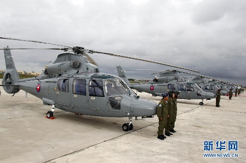 12 China-made helicopters delivered to Cambodia