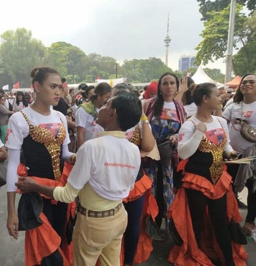 500 Banci Tumpah Ruah Di Stadion GBK Ikuti Kampanye Jokowi - Ma'ruf