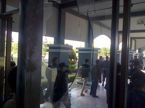 Demo di UIN SUSKA ricuh, masalah uang praktikum yg tidak jelas