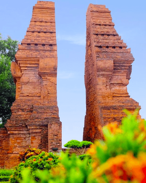 MELONGOK 9 CANDI TERKENAL DI MOJOKERTO, MISTIS DAN MELEGENDA