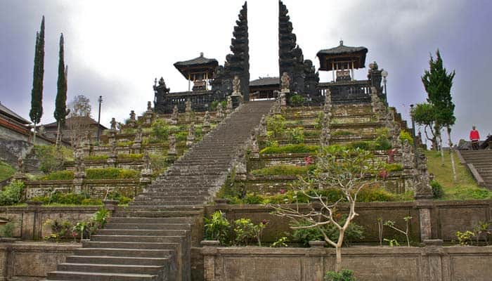 10 DESTINASI WISATA HOROR DI BALI, BERANI DATANG KEMARI ?