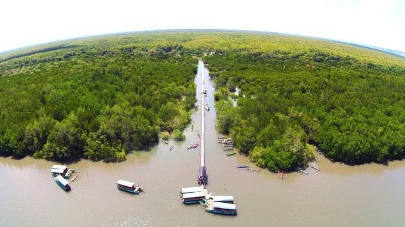 10 PANTAI TERKENAL DI BANYUWANGI, CAKEPNYA NGGAK KALAH SAMA BALI