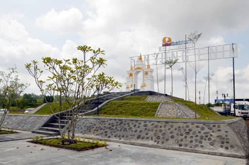 Telisik Sejarah Di 10 Candi Terkenal di Sumatera