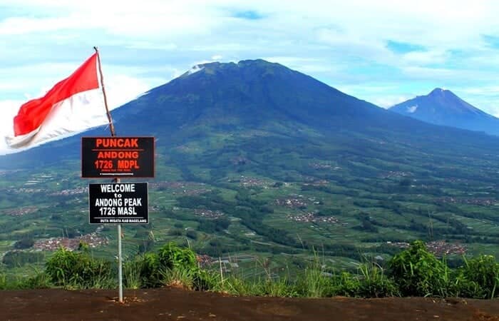 10 WISATA ALAM DI MAGELANG KEINDAHANNYA BIKIN NGGAK MAU PULANG