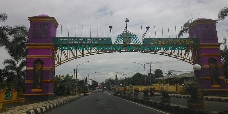 MERINDING! 7 TEMPAT HOROR DI CIAMIS, ADA DESA KOSONG DIPENUHI PATUNG