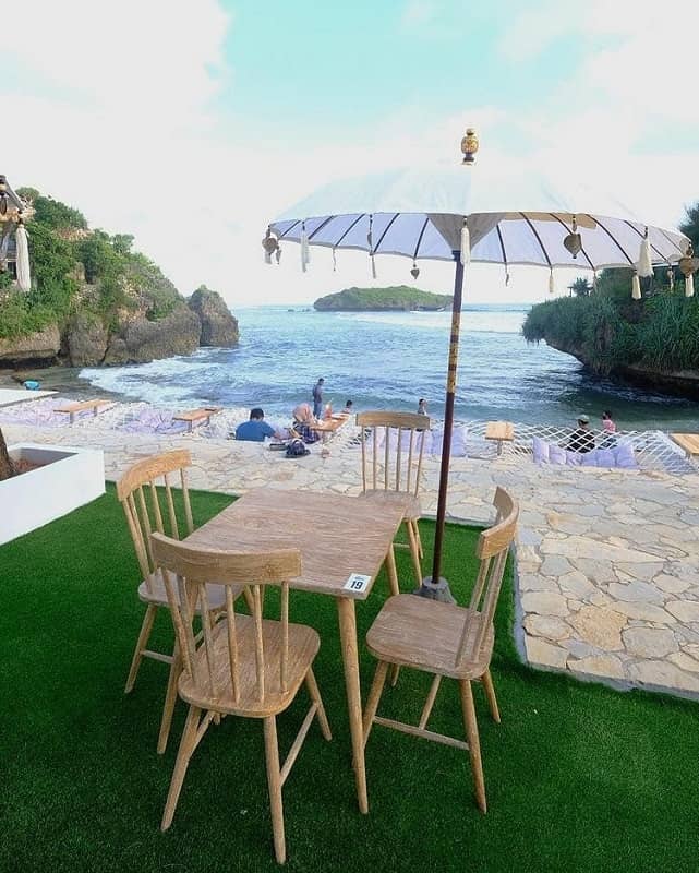 KANGEN PULAU DEWATA? NIH 5 CAFE DI JOGJA DENGAN NUANSA BALI