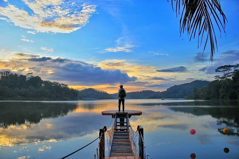 7 BUKIT TERINDAH DI JOGJA DENGAN SPOT FOTO KECE