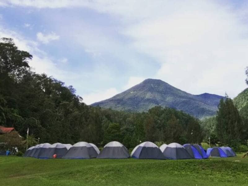 13 LOKASI CAMPING DI PUNCAK YANG SEJUK DENGAN PEMANDANGAN CAKEP