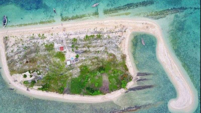 YUK SINGGAH KE 10 PULAU CANTIK DI SEKITAR SUMENEP