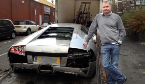 Lamborghini Murcielago Kecelakaan Saat Sedang Di Tes Oleh Mekanik