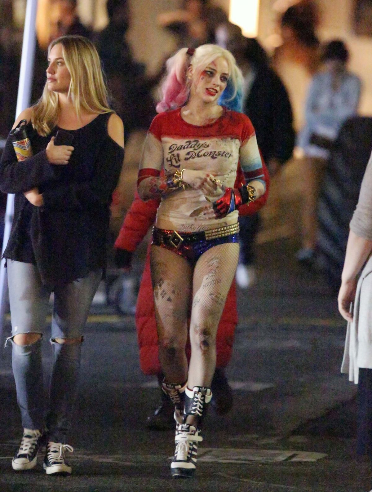 Galeri Celana Unyu Margot Robbie di Suicide Squad (mulus 20++)