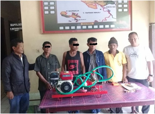 Curi pompa,ayah anak rekan kompak masuk sel