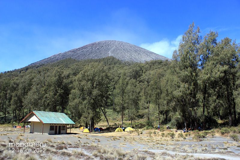 20 Tempat Di Indonesia Yang Layak Kamu Daki