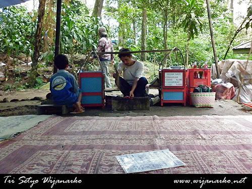 20 Tempat Di Indonesia Yang Layak Kamu Daki