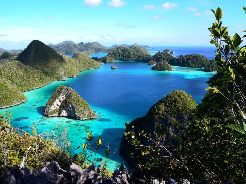 20 Tempat Di Indonesia Yang Layak Kamu Daki