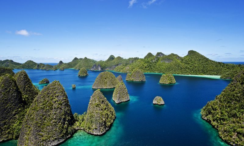 20 Tempat Di Indonesia Yang Layak Kamu Daki