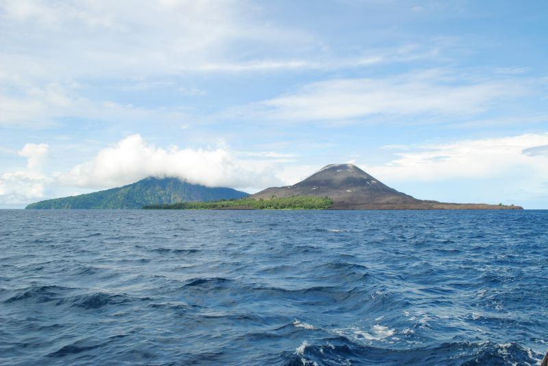 20 Tempat Di Indonesia Yang Layak Kamu Daki