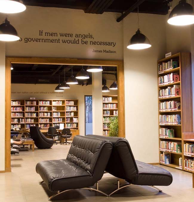 Yakin Kamu Nggak Suka Perpustakaan? Kalau Perpustakaan Yang Ini Gimana?