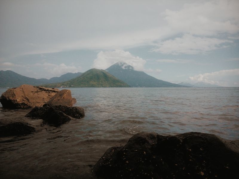 Tips-Tips yang Harus Kamu Baca Sebelum Mencumbui Puncak Gunung