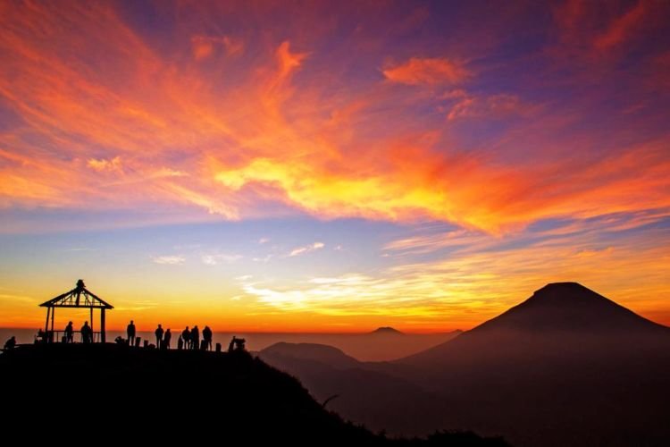 8 Destinasi Bulan Madu Hits di Tahun 2018. Buat yang Mau Nikah, Agendakan ke Sini!