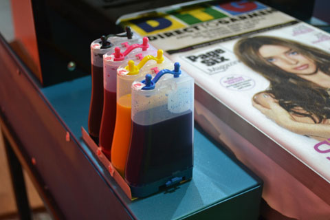 Printer DTG...Solusi sablon satuan untuk Full Colour di kaos, kayu, kain satin, dll
