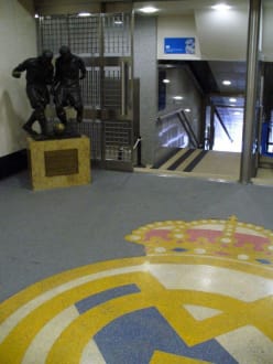 Ngintip Ke Dalam Markas Real Madrid ( Estadio Santiago Bernabeu )