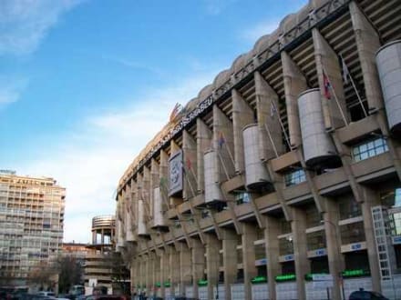 Ngintip Ke Dalam Markas Real Madrid ( Estadio Santiago Bernabeu )