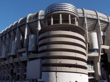 Ngintip Ke Dalam Markas Real Madrid ( Estadio Santiago Bernabeu )