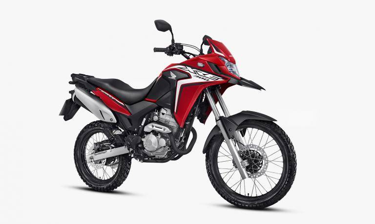 Banyak Yang Bilang Motor Ini Mirip Honda CS1 Tapi Versi Adventure, Ganteng Banget!