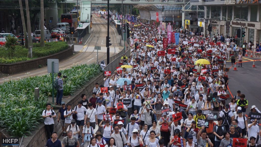 over-a-million-attend-hong-kong-demo-against-controversial-extradition-law-organi