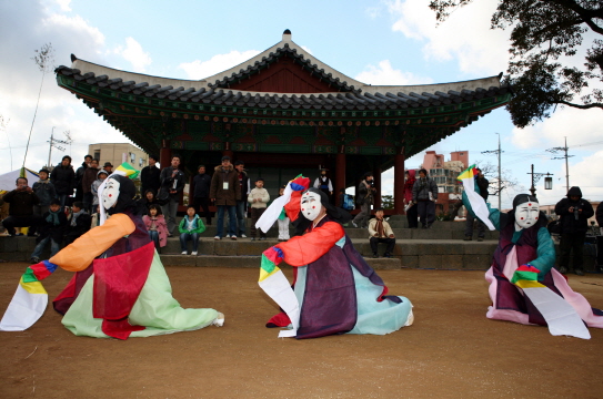 Mengenal Lebih Dalam Tentang Budaya Dan Sejarah Jeju Island