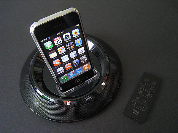 >JUAL JBL On Stage IIIP Docking Speaker buat iPhone/iPod & HP lain Super Muluss !!!<