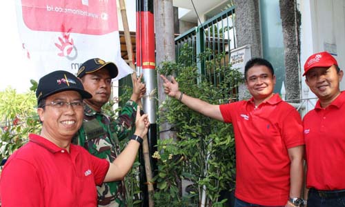 Telkom Tak Mau Berbagi Tiang Telepon