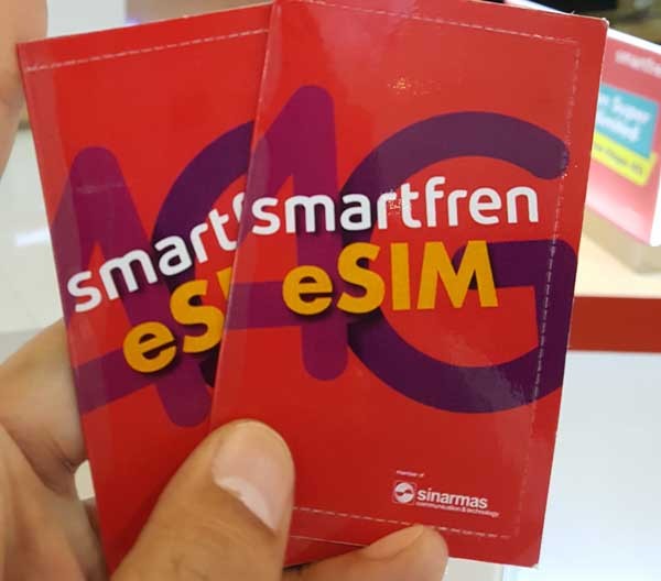eSIM, layanan 4G LTE Smartfren tanpa SIM Card