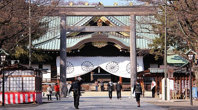 kuil-yasukuni-kuil-paling-kontroversial-di-jepang