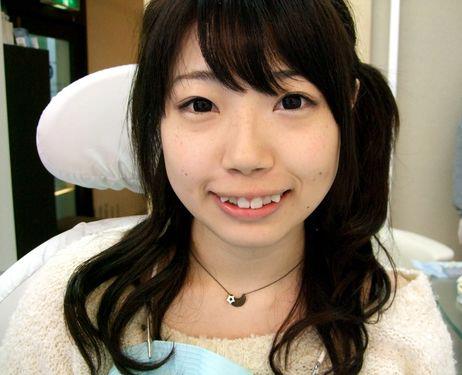 .: Jepang punya trend pake Sempak di muka dan Gigi Taring