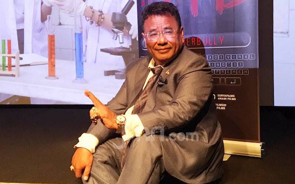 Laporan Farhat Abbas Disetop Polisi, Bang Hotman Komentar Begini