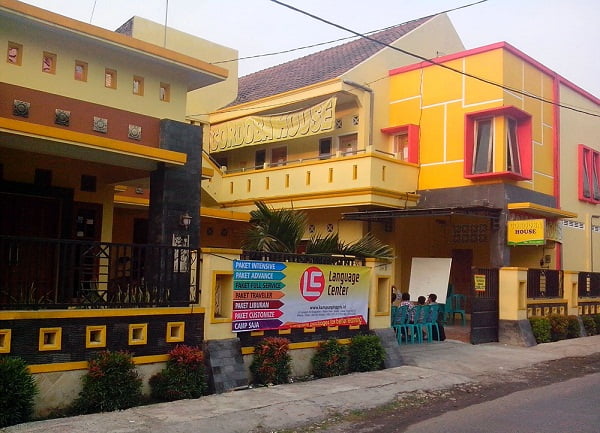 PENGALAMAN LES DI KAMPUNG INGGRIS DI PARE KEDIRI